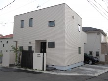 神奈川県秦野市　完成写真　角地のセミオープン外構　